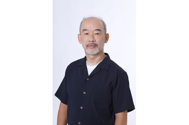 講師